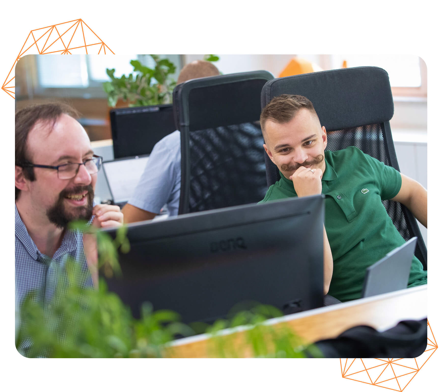 LogiNet szoftver support és rendszerüzemeltetés csapat dolgozik: helpdesk, hibajavítás, monitoring, továbbfejlesztés